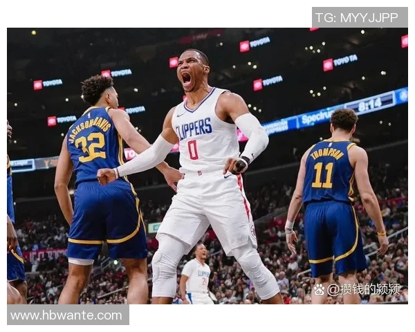 广州羽毛球队逆袭之路揭秘：从低谷到冠军赛的辉煌历程